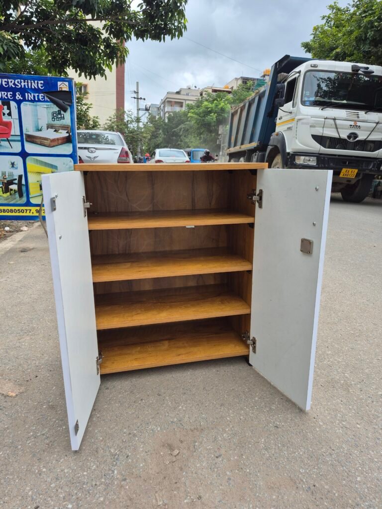 Shoe Rack – White & Neshwood Finish